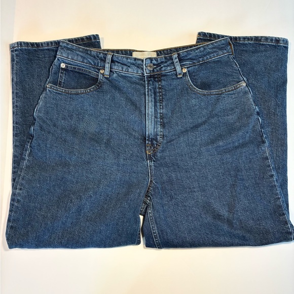 Everlane ‘The Curvy Way High’ Jean - Picture 9 of 10